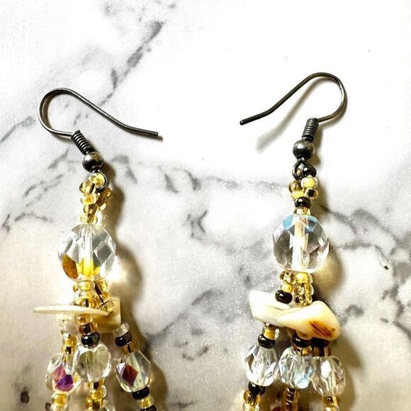 Crystal white beaded drop earrings - Picture 3 of 7